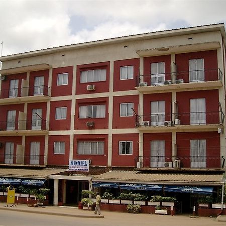 Relais Saint Jacques Hotel Yaoundé Exterior photo