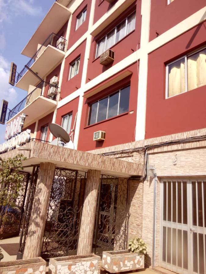 Relais Saint Jacques Hotel Yaoundé Exterior photo